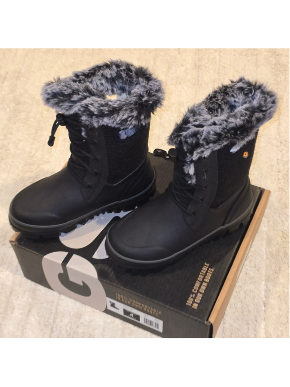 Women's Bogs Winter Boots Black Grey Size 6